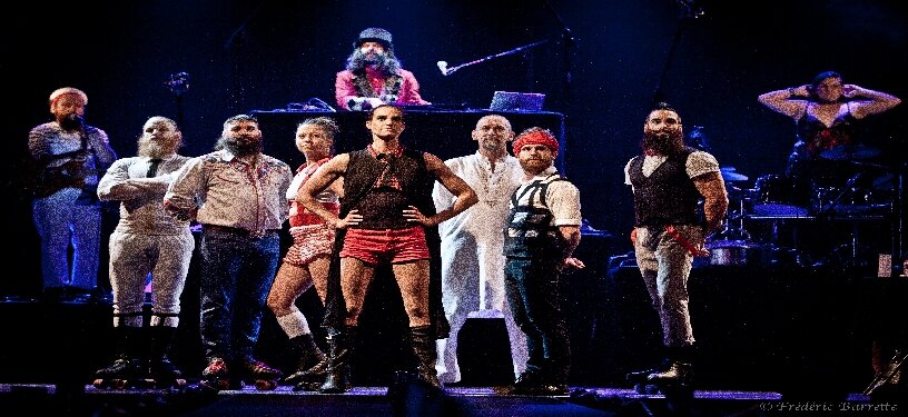 BARBU (4 stars)
